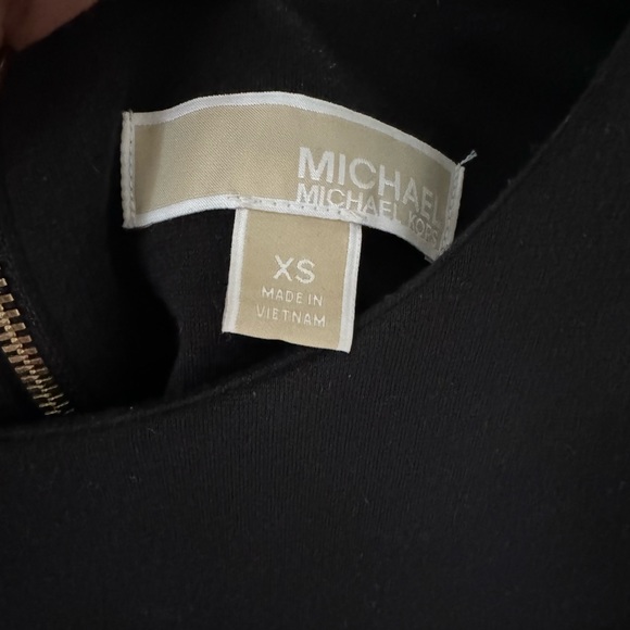 Michael Kors Black Cold Shoulder Shift Dress - Picture 3 of 3